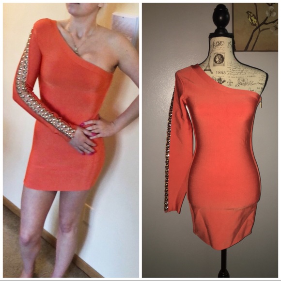 Marciano Dresses & Skirts - Marciano bandage dress 1 shoulder golden hardware